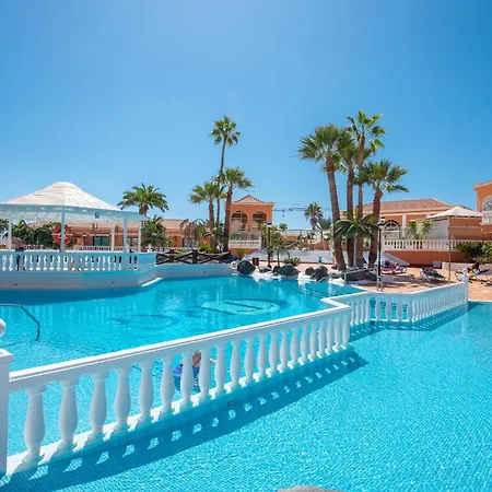 Apartman Front Americas