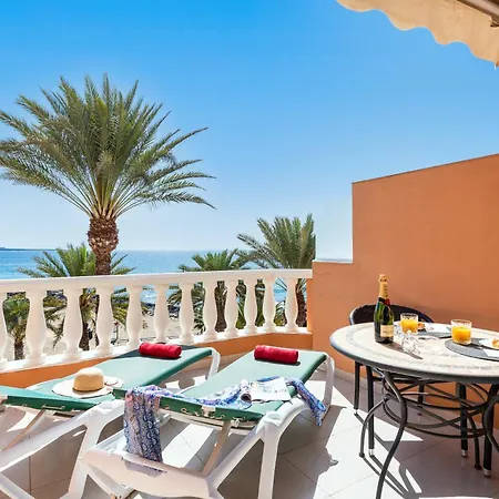 Apartman Front Americas